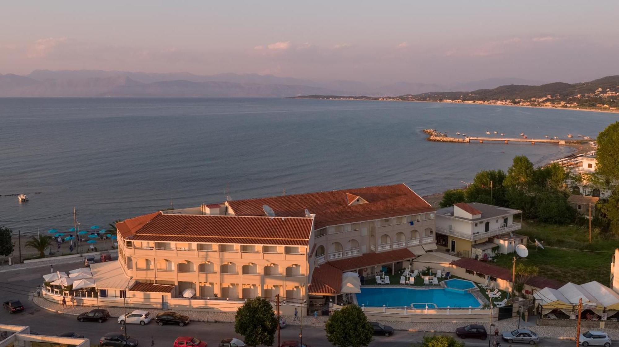 Aphrodite Beach Hotel Corfu Róda Kültér fotó